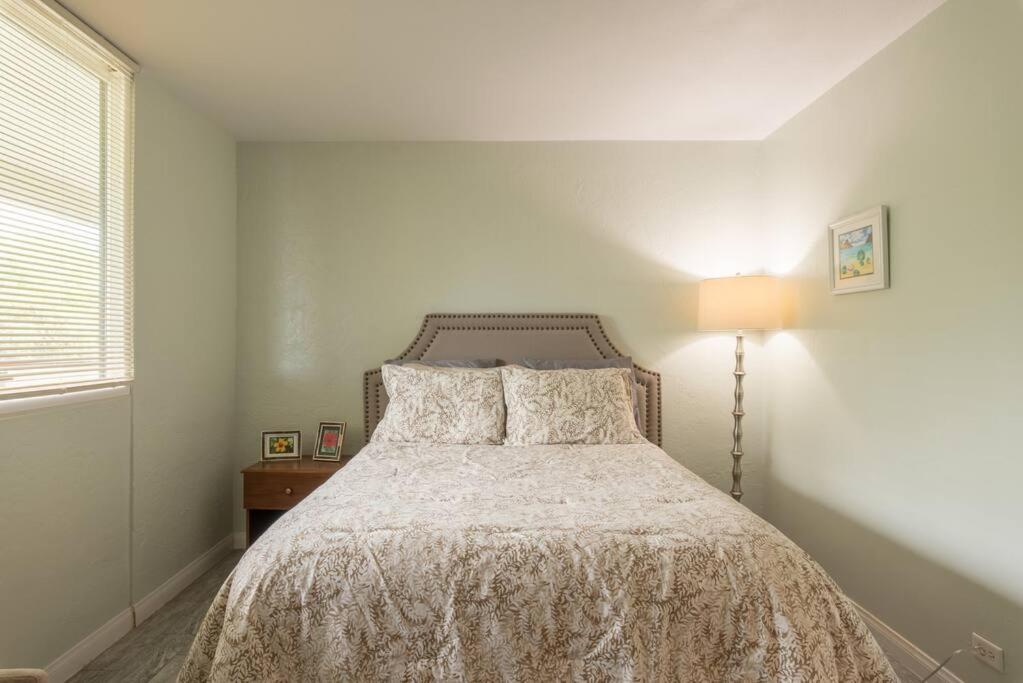 White Sands Village, Gorgeous 2Br, Top/Front Bldg Kailua Kültér fotó